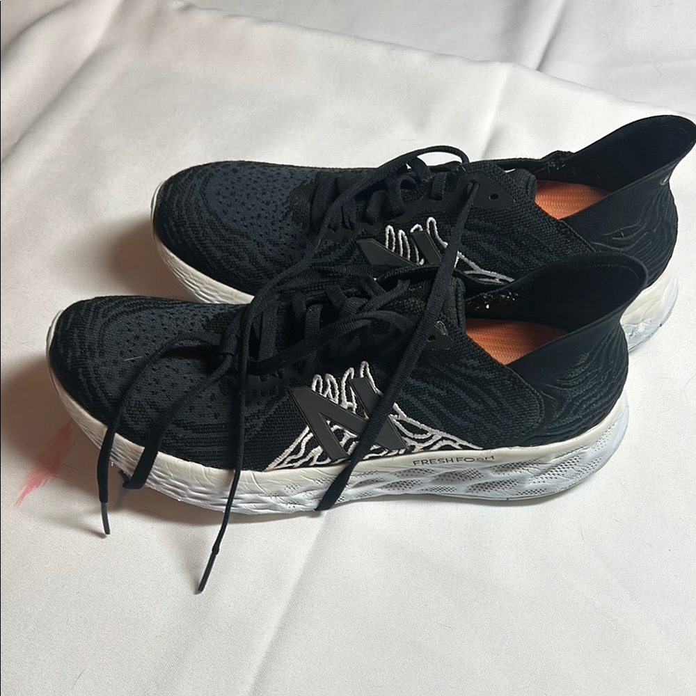 New Balance Black and White Athletic Shoes with Knit Upper